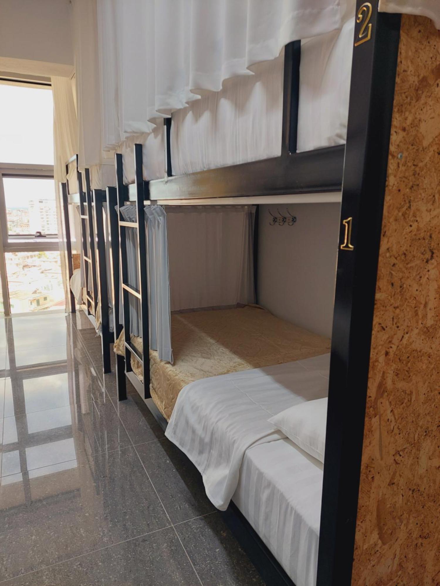 Saranda Boutique Hostel ภายนอก รูปภาพ